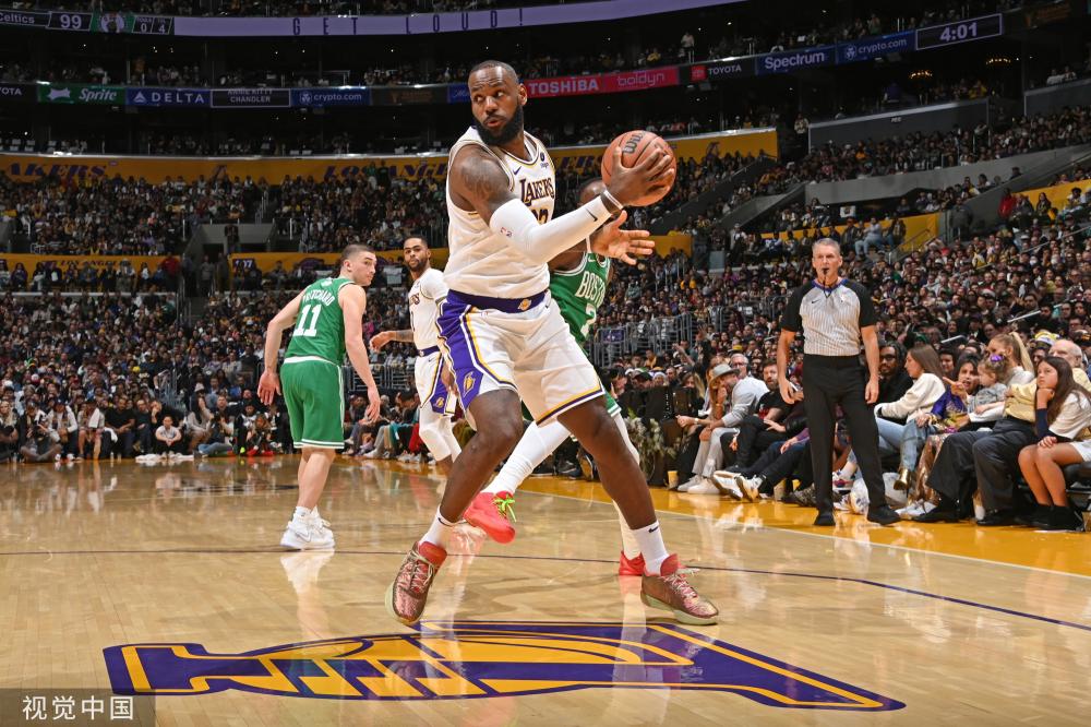 以及他在每 以及他在每