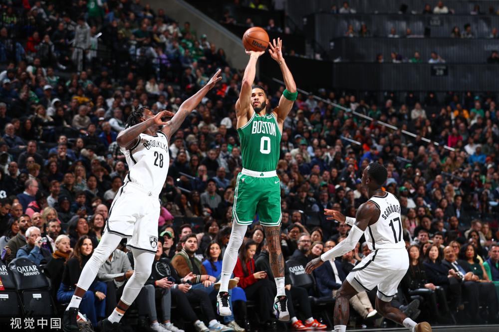 号战袍的映 号战袍的映