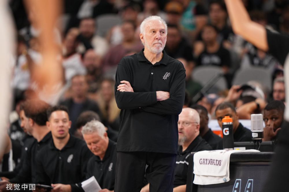 港队打磨自 港队打磨自